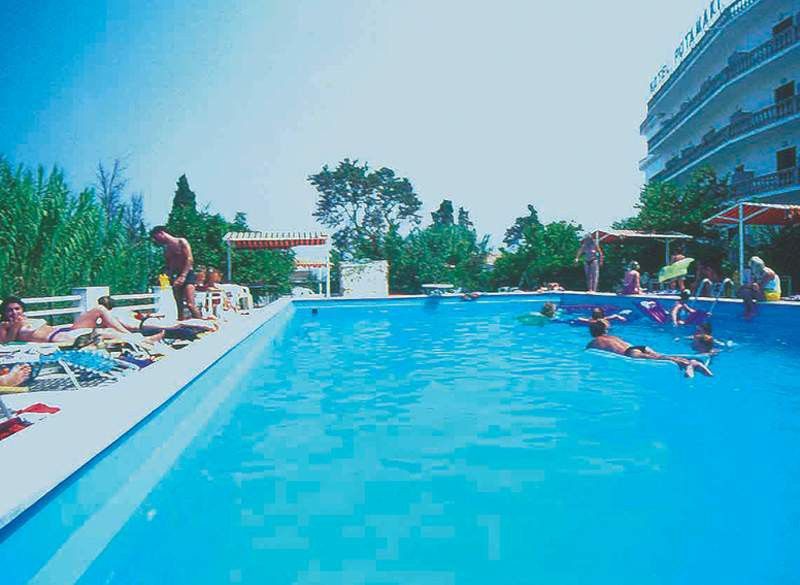 Potamaki Beach Hotel Benitses  Exterior photo